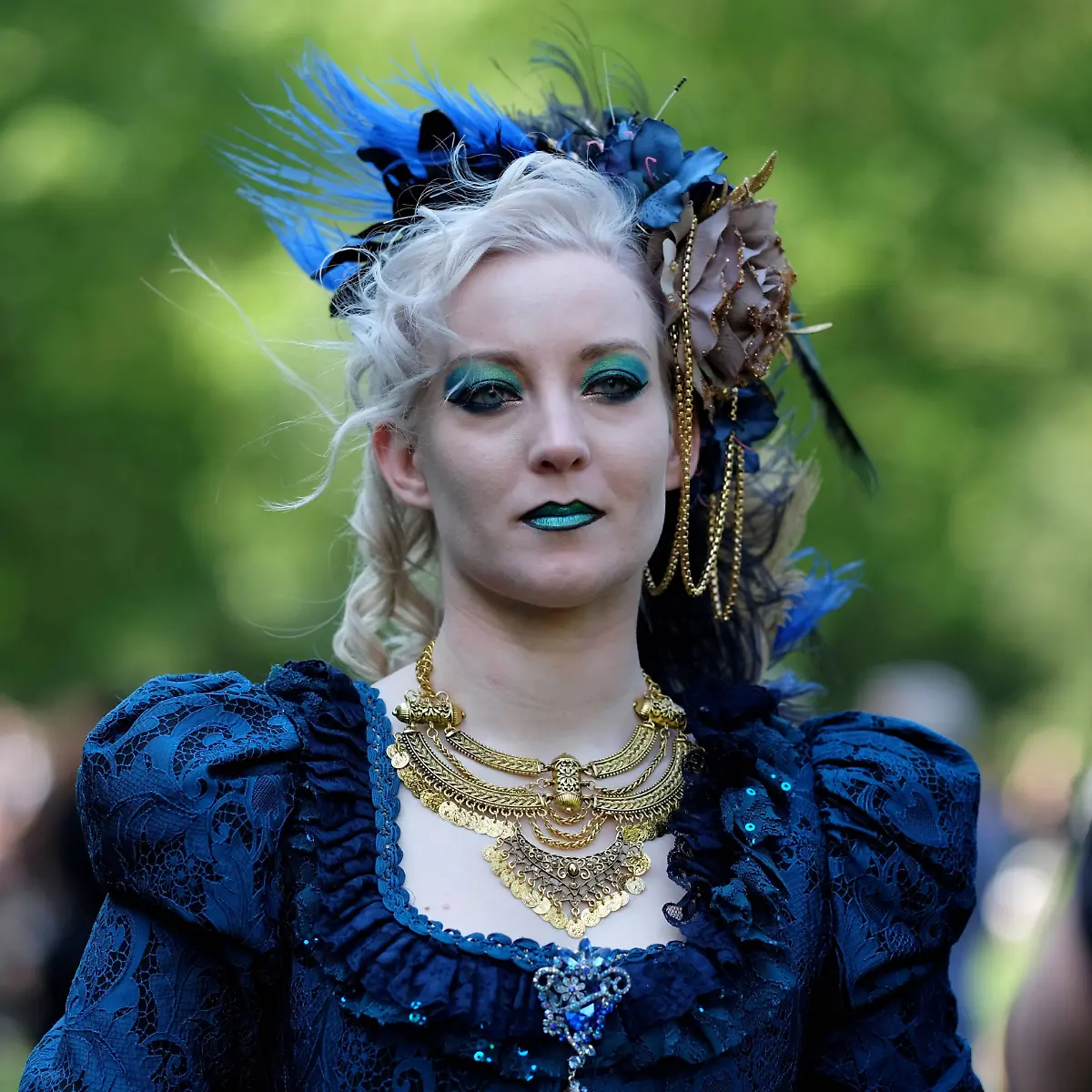 In-dieser-barocken-Schoenheit-fliesst-wohl-blaues-Blut