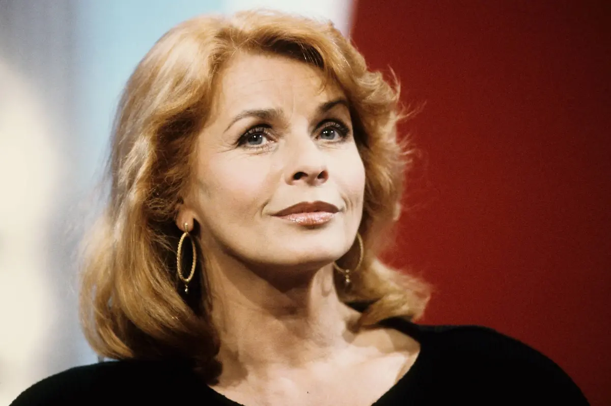 fdef5a5d1f7b85c3a4a537edad1e38a8