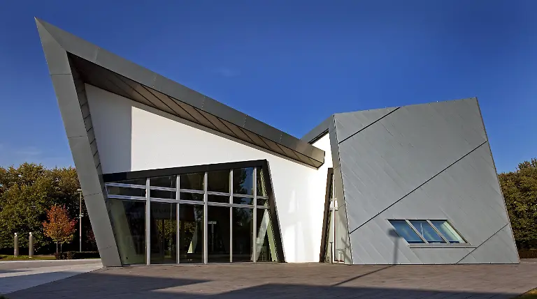 Liebeskindvilla-Empfangsgebaeude-Rheinzink-in-Datteln-1