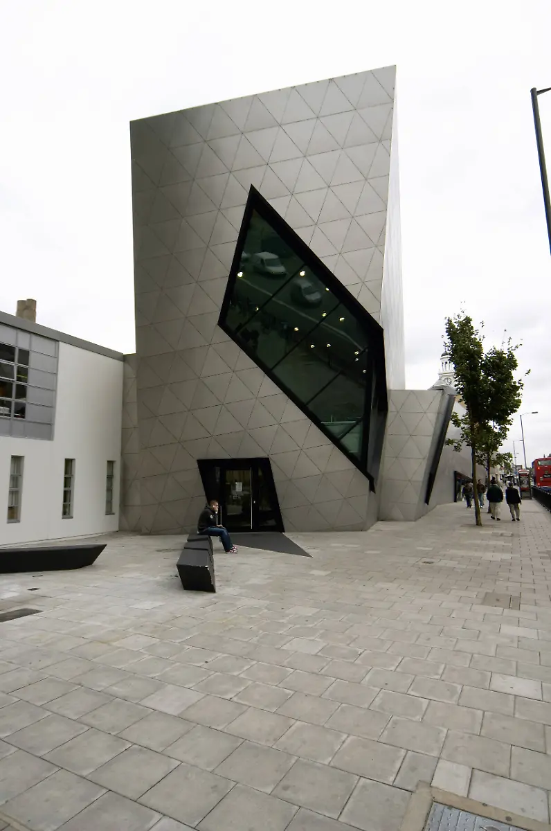 Metropolitan-University-London-2