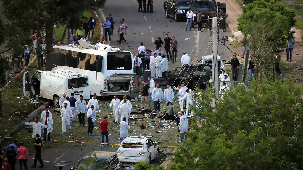 ac4b12194daaa4550e6c1cb1c89cba2b