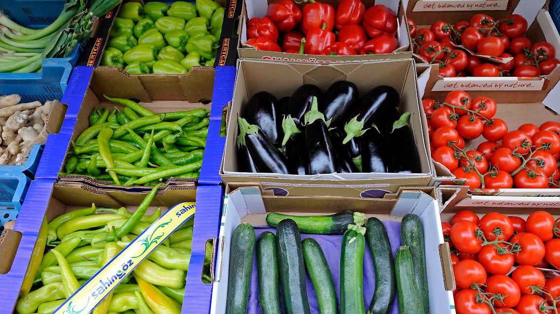 2011-06-07T144124Z_01_FBI09_RTRMDNP_3_GERMANY.JPG3260645961029872135.jpg