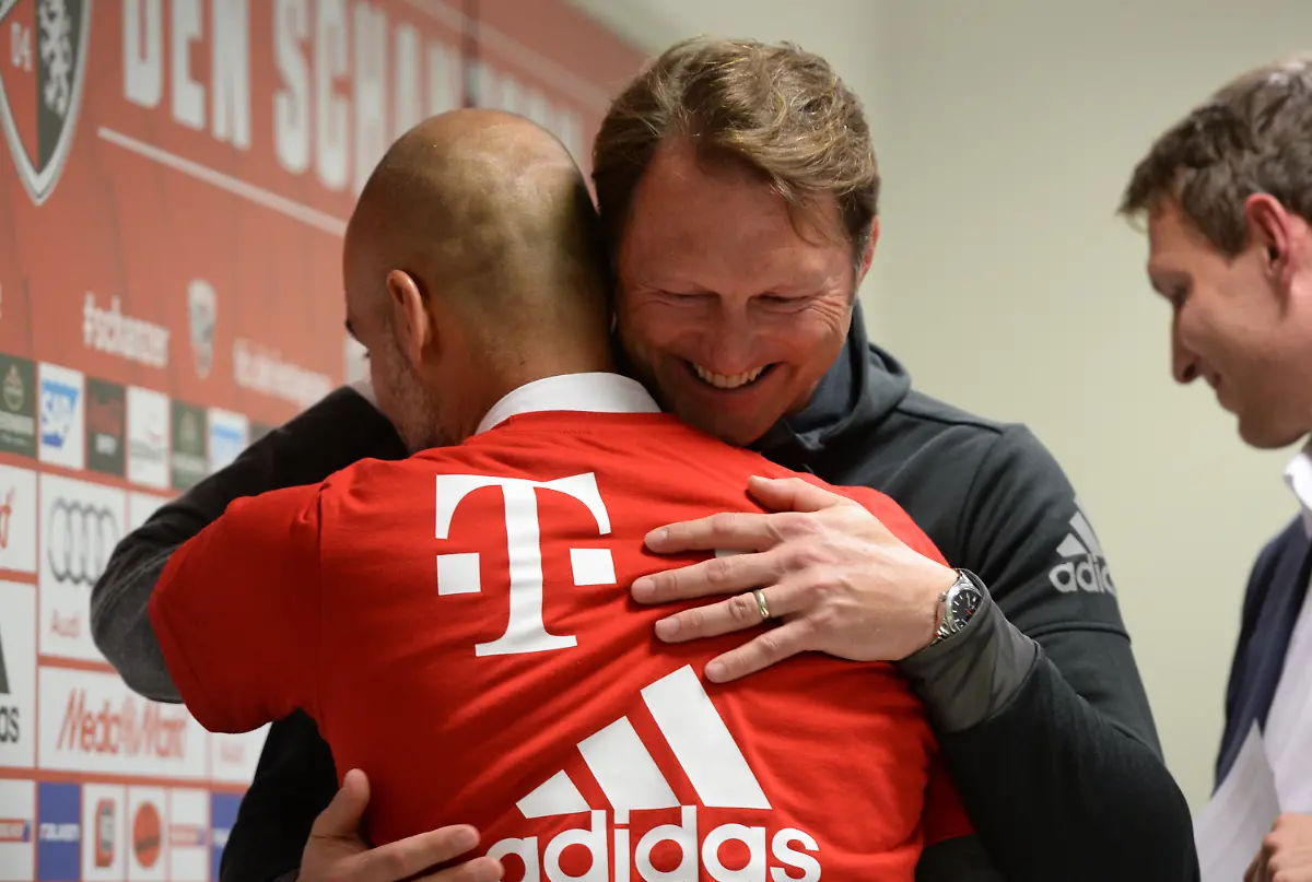 d8511715ad63671486ccc04f29afee59