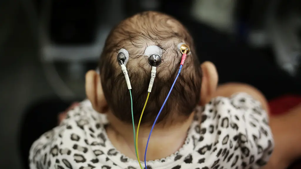 4b4c03baabf3cd5f8cbca1b14acf7e94