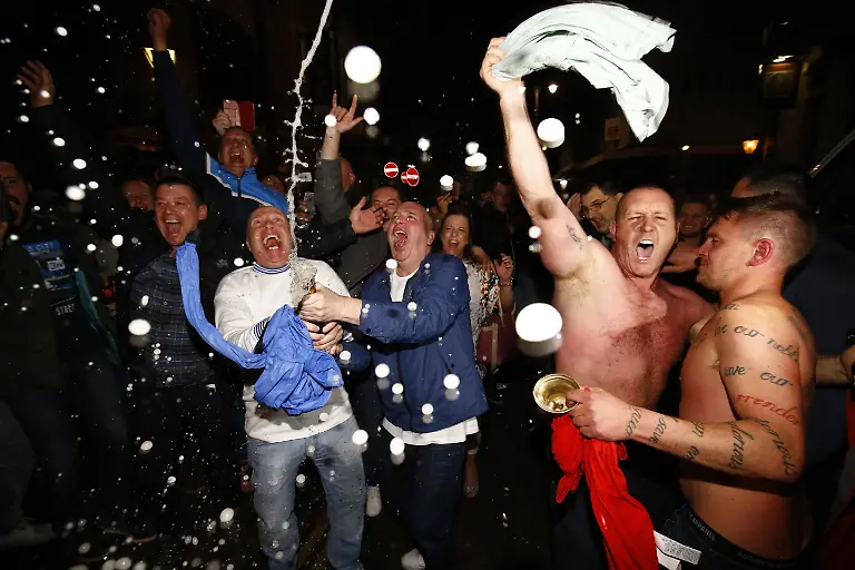 1528a5f734f48f0bf53301f20a040fb5