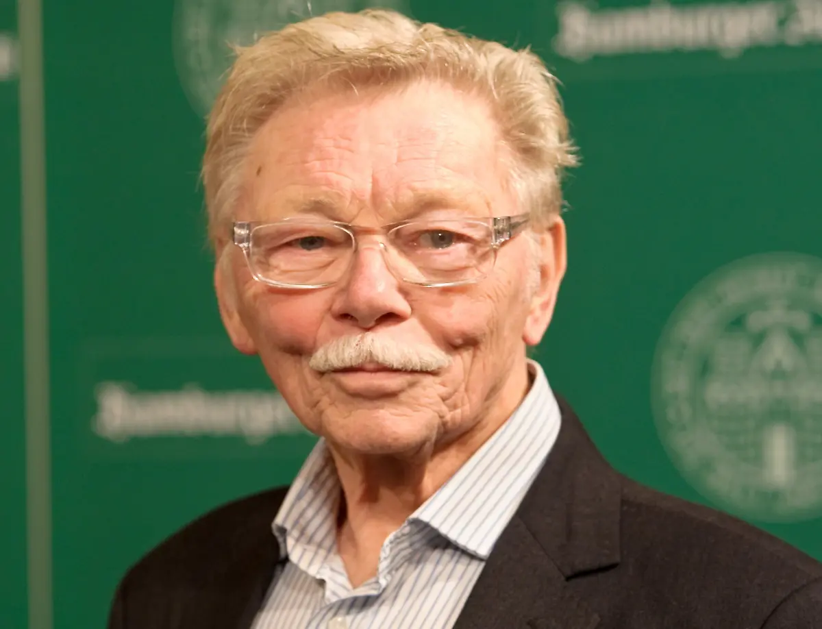 1e10116d2f94518cd485f9bd51fb028a