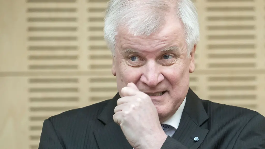 4c5e7b51119bcd3954dba0351f8dfdfe