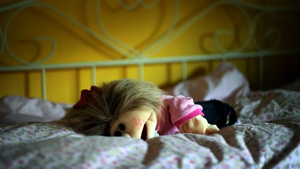 Die-52-jaehrige-Mutter-hat-ebenfalls-Missbrauch-in-ihrer-Kindheit-erlebt