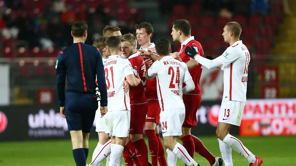 d8ae7658091ddc47a0fe329042adb8a5