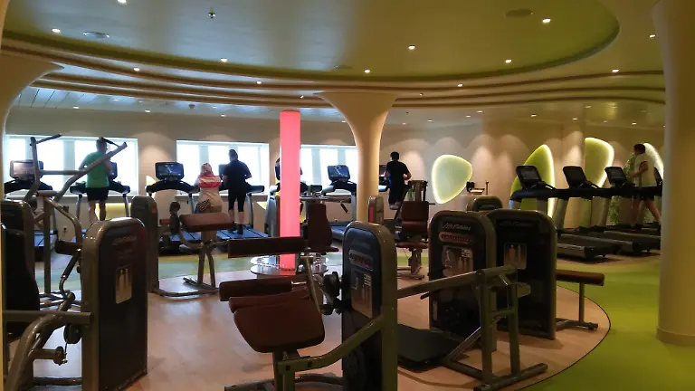 24-Stunden-ist-das-Fitnessstudio-geoeffnet