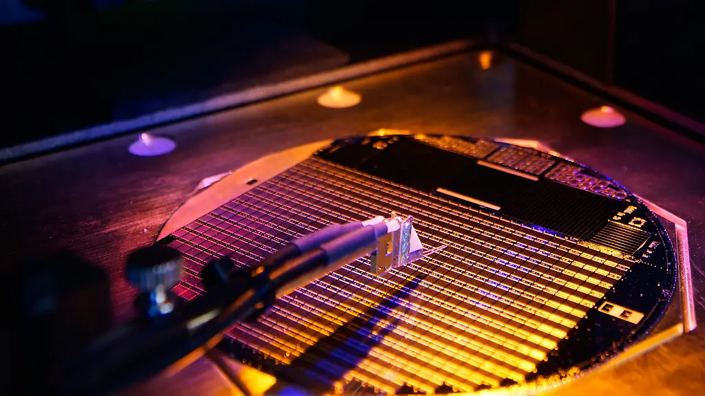 Weltrekordzelle-46-Prozent-Fraunhofer