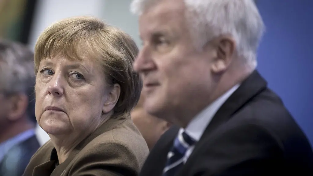 48307c9a8042a1cd9515dc0a5d1bb6a1