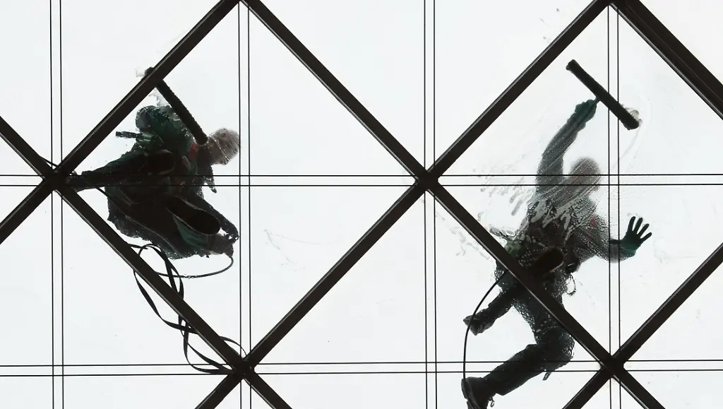 c85b9017cb45ec08855479836288de9b