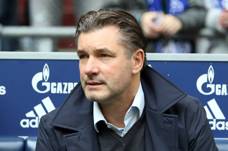 42a5dcbf051513374adb5e53e5563804