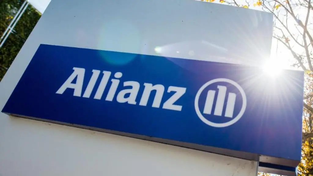 Die-Allianz-bietet-bei-Kfz-Haftpflicht-Versicherungen-jetzt-auch-Telematik-Tarife-an