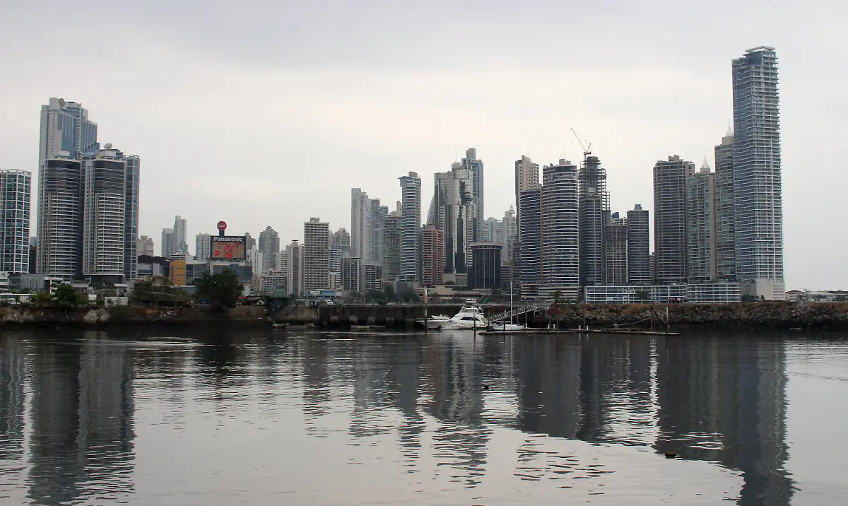 4b2de5e8301cb4e52086af834cd49aa9