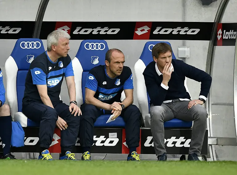 288cbfd4f30637744b425566233fcc80