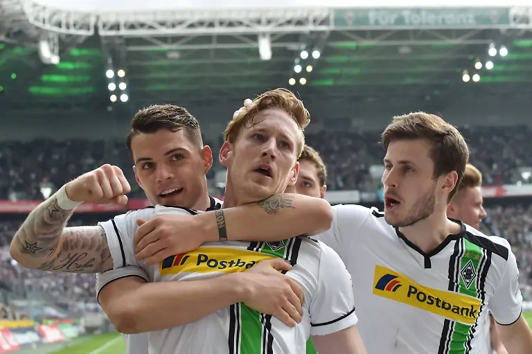 e8560afd76eed8631cd058cf125eecf9