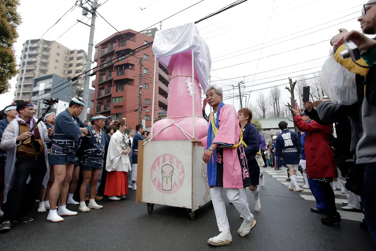 8b2683d90f64186f7913566855ee318a