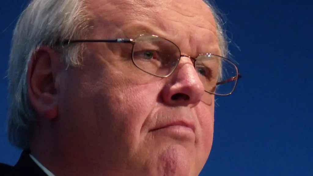 a8da2a415929a30476aee1a970a82636