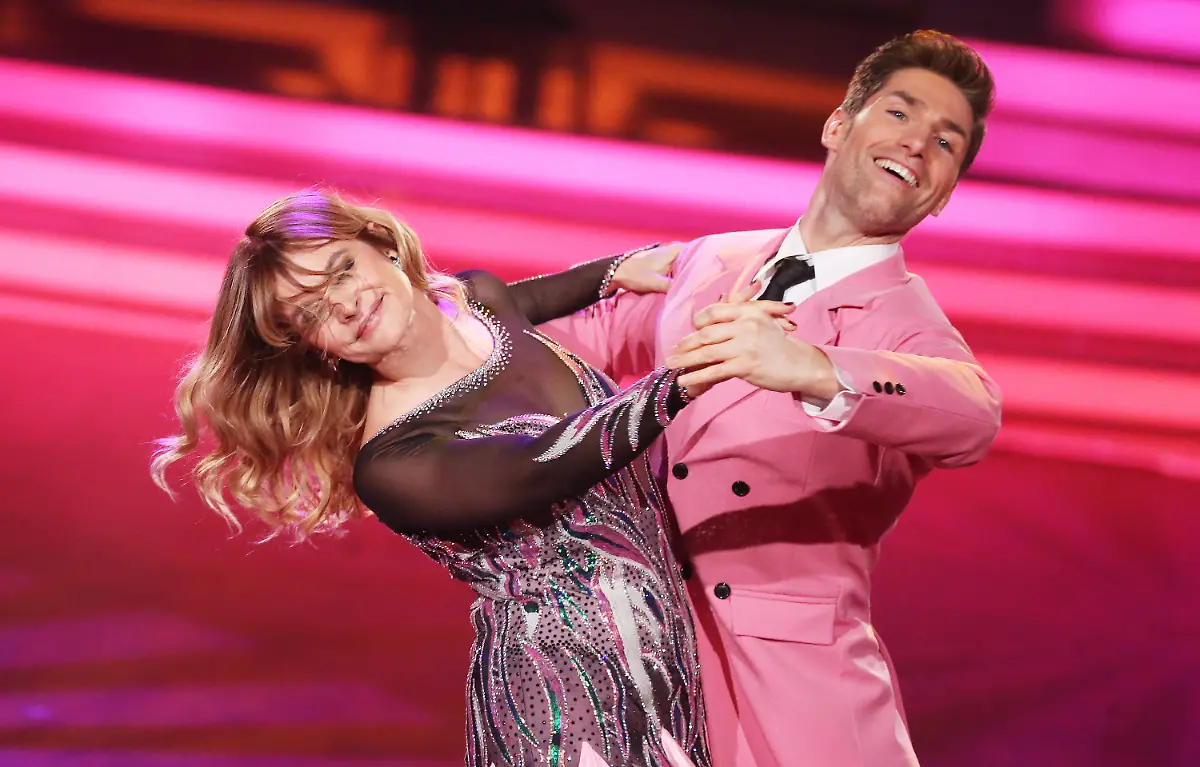 1034c21a8bbd577b62d29bfae6aeed50