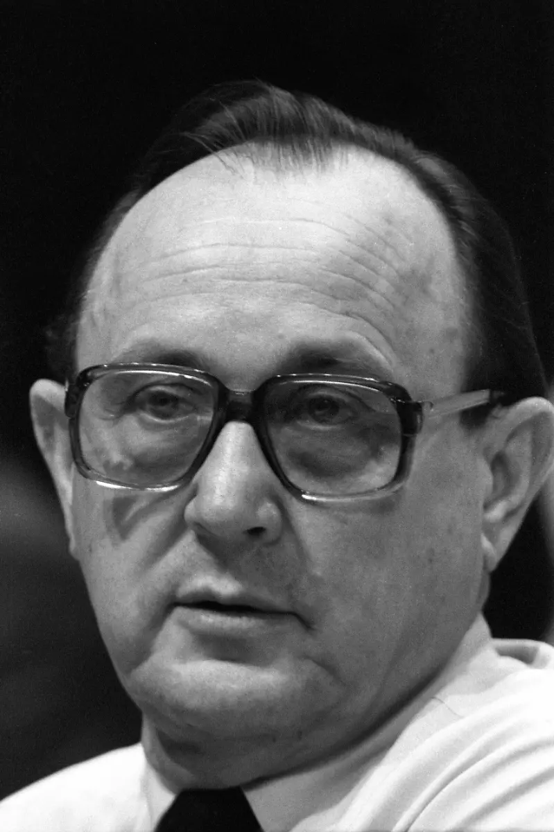 7e0a69d6ffc4061d0c9a8de3ff194807