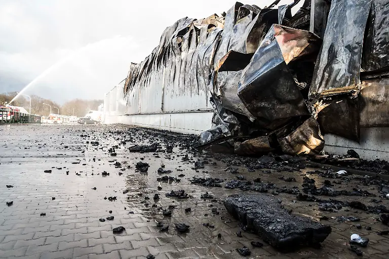 947053264441a7c71b098b5e446d1185