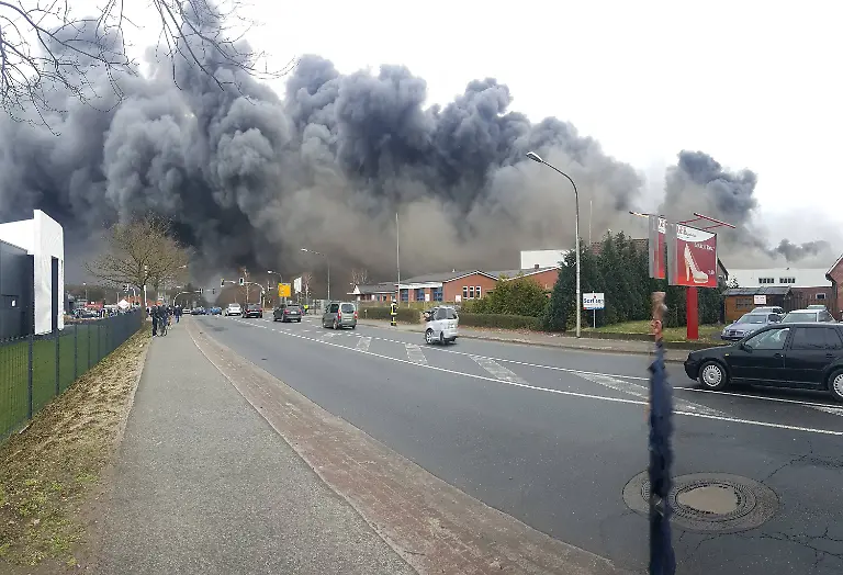 40e6d2fad9279ad8d9883e259fa2b714