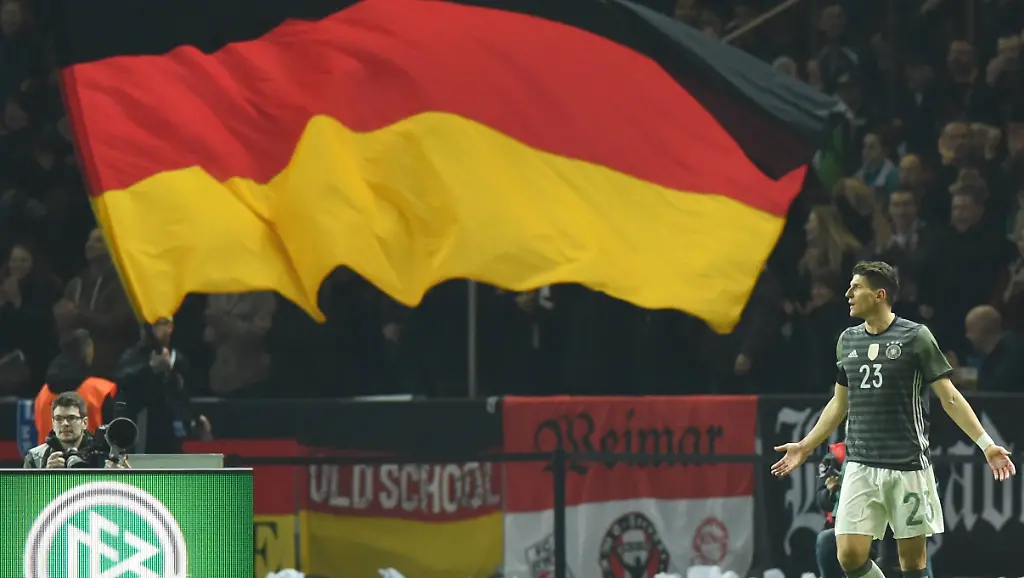 5493c82e54cb8ab40ac059b02c8365e0