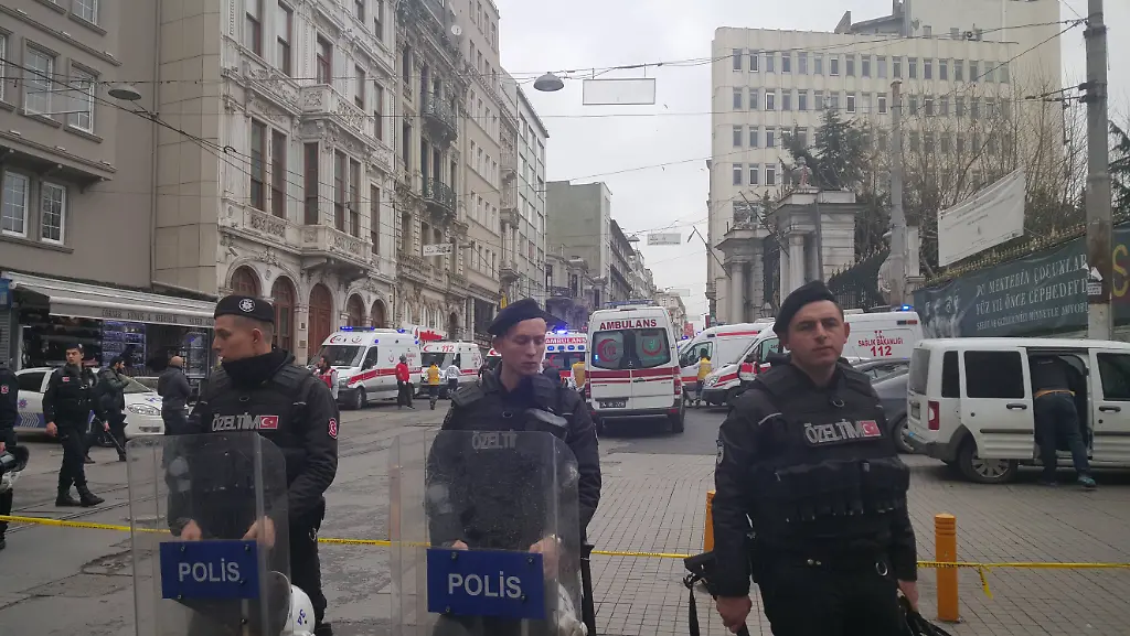 b4d04a01ba7b2810037fc1170598eb04