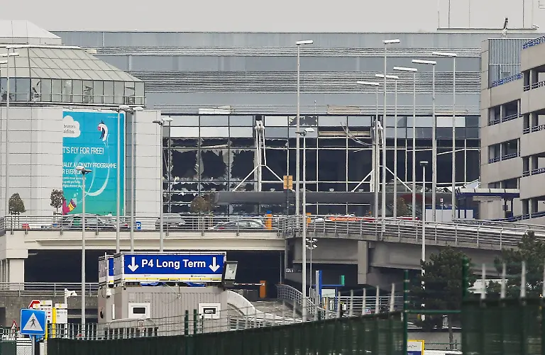 5711a4db94d45d6c5a9f4b9a917b60e6