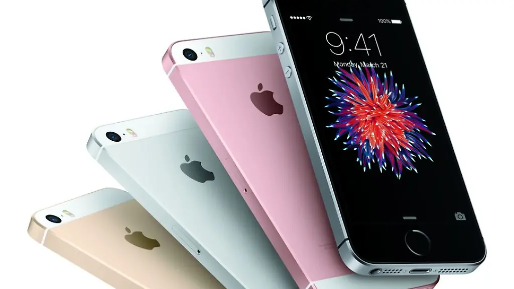 iPhoneSE-4ColorFan-PR-US-EN-PRINT