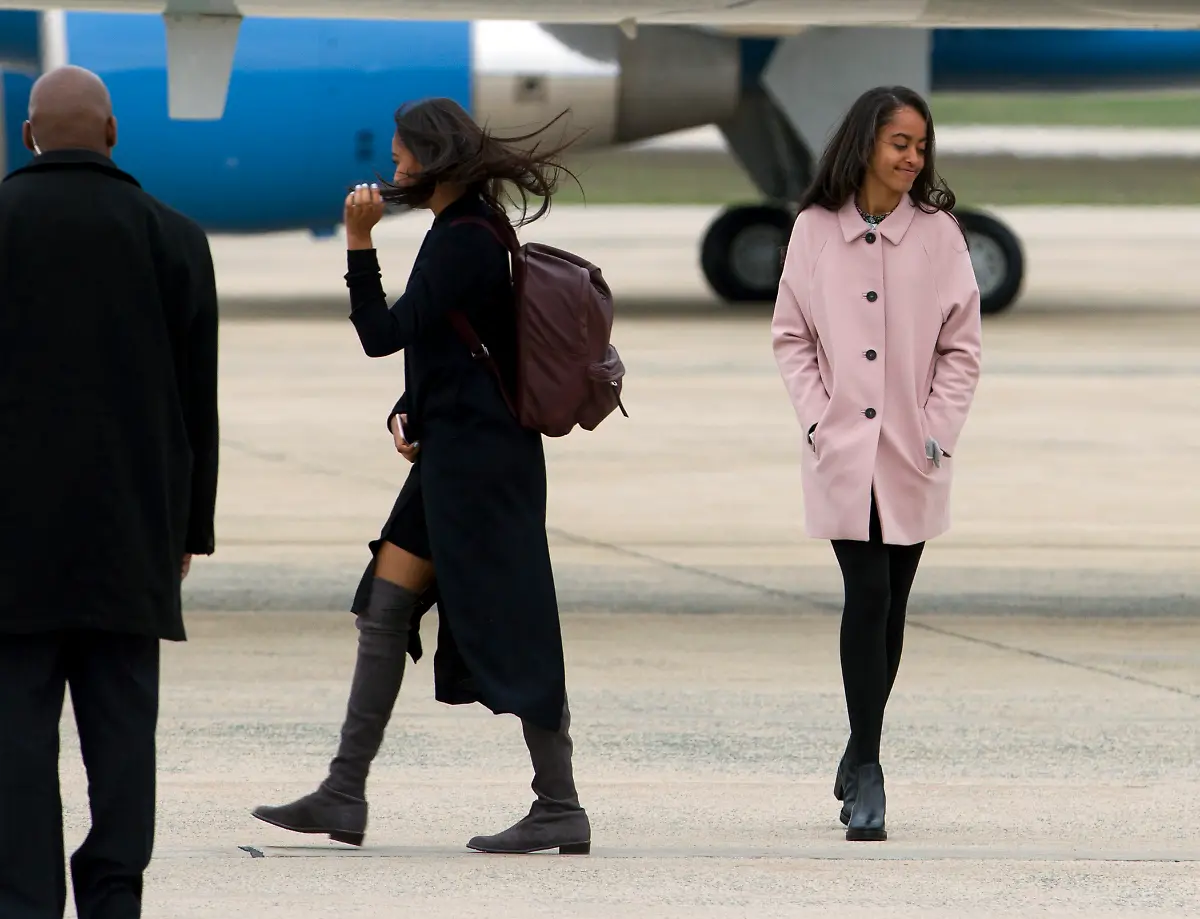 301b75acfd963cb0cbf3deccbc9e00bc