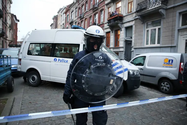 4947d725b43c43c3b63f9ed62697ffd2