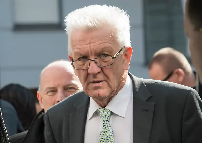 18e8b593d8c5f8ed7654ce62b296cf8c