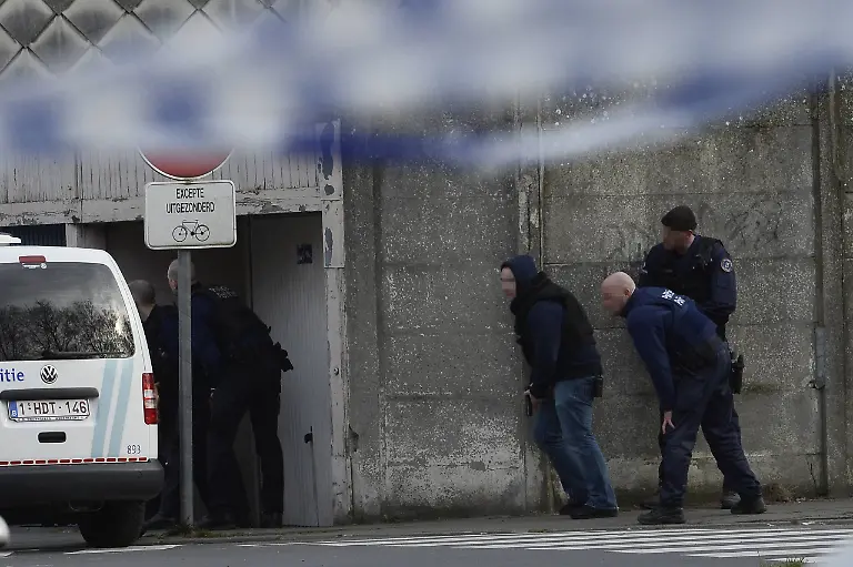 7a8256379e99eb8e4fd79e8c15f8a8d9