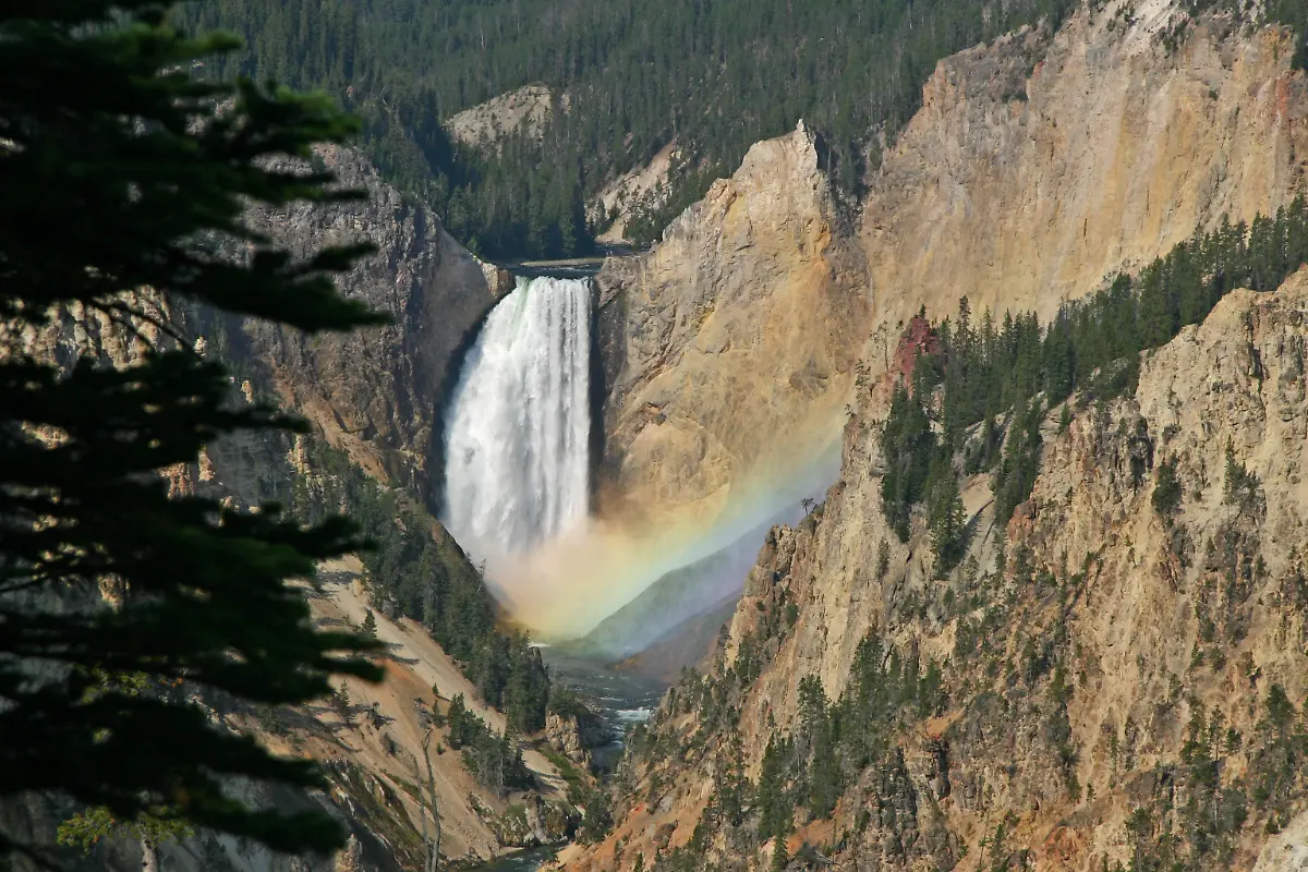 Yellowstone-0005-61-001