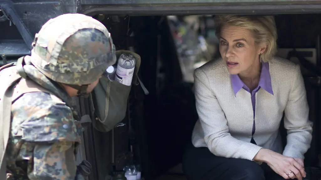 c844204df7e7780f7d9a807f533c0a35