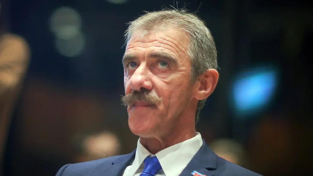 75428a9ac242a7beb2837fc479db3d5a