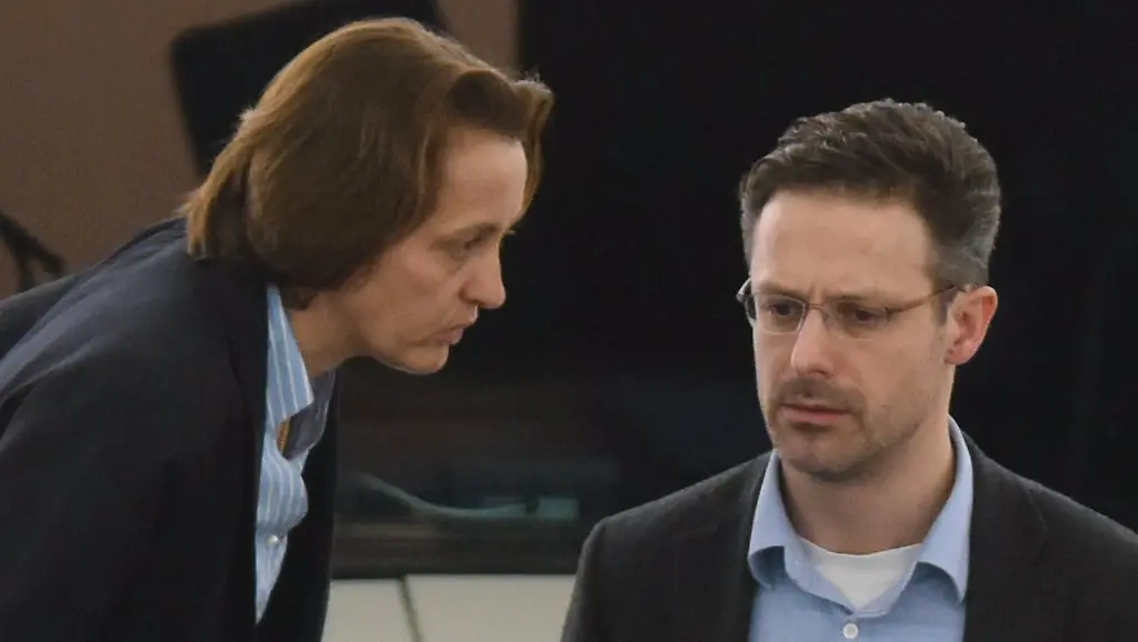 63e81ed0af3d78f98963313af95a1ecf