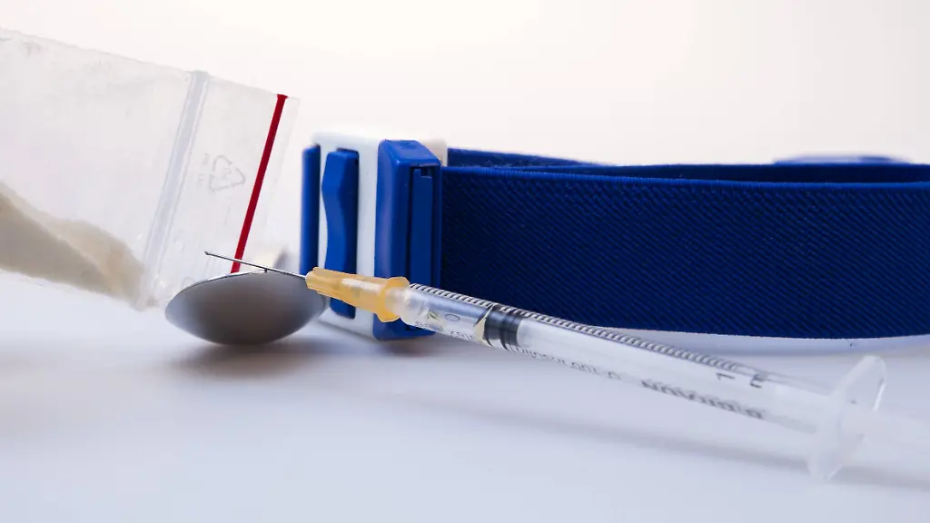 Die-meisten-Todesfaelle-sind-auf-den-Konsum-von-Opiaten-allein-oder-in-Kombination-mit-anderen-Drogen-zurueckzufuehren