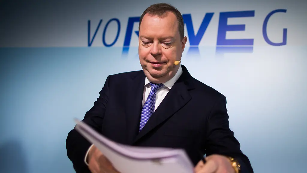 9d3c6e3acda8cd9db9bc84e6e3d28ba0