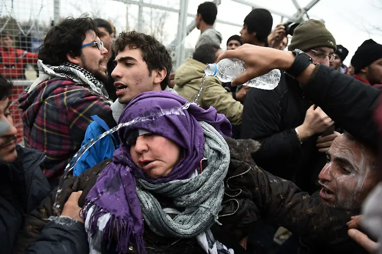 d8dd2133d90d61e708f1ffc653b6476f