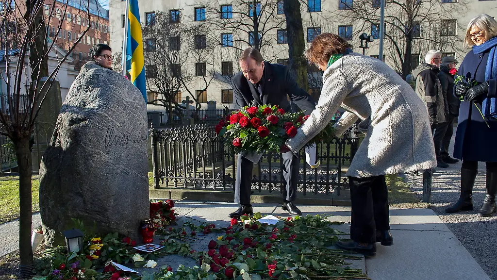 91305059e7e22c776c5eef67ab9b9c49