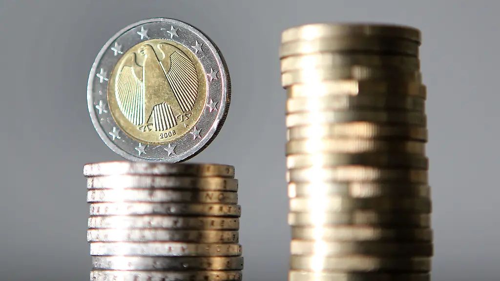 Zur-Abweichung-vom-Tarifindex-ist-eine-schwer-zu-erreichende-Zwei-Drittel-Mehrheit-in-der-Mindestlohnkommission-noetig