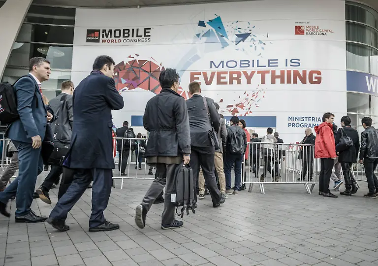 dcbd4518cad626f09c0604dd14255140