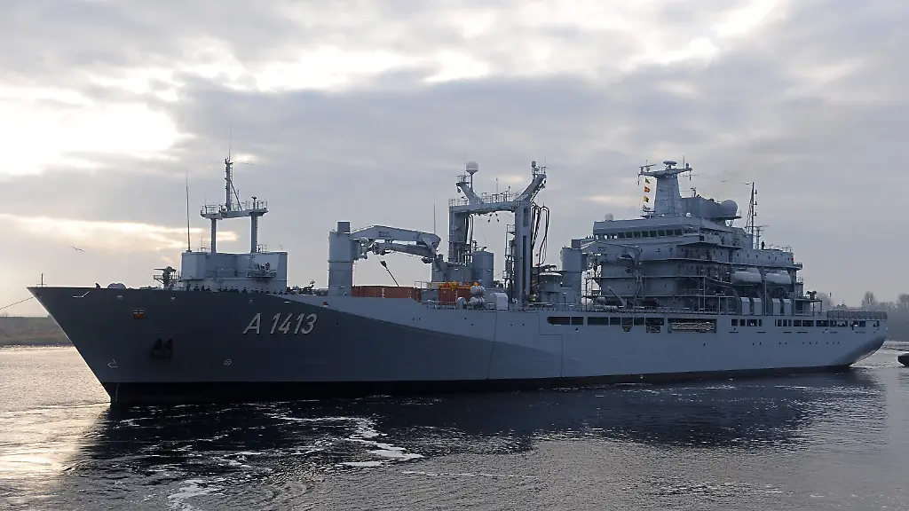 0d270261fa42bf1a082f22cbe236f3a1