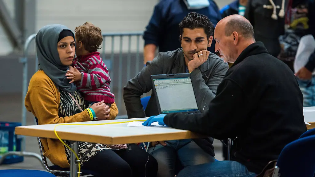 1e98a7cc3132068a90a0d40f3d6c18d5