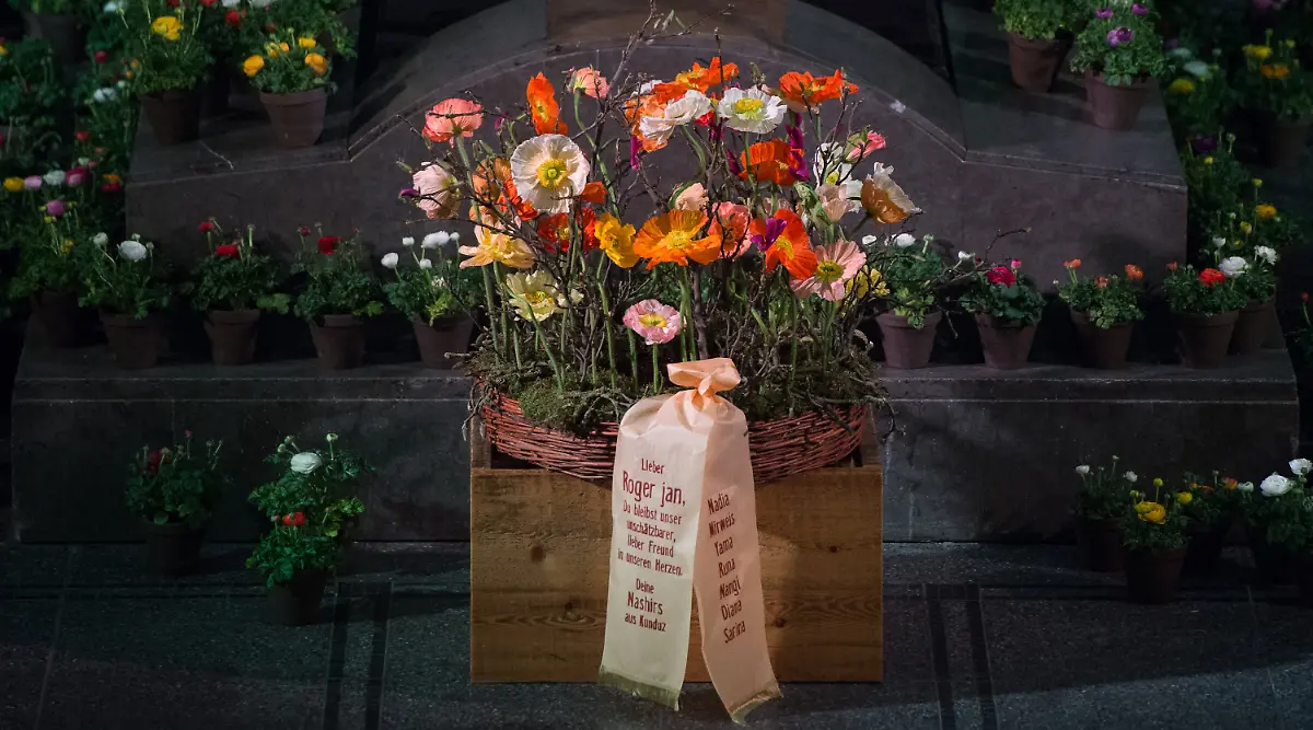 d7b2f7b2c65defc5a5bbf62470686661