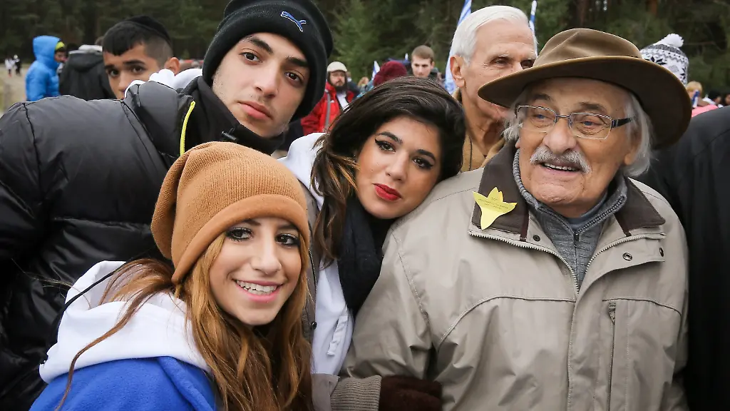 f58e6732a57664e2d89751af2433648a